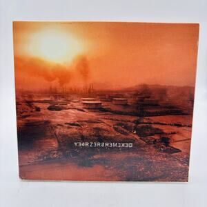 Nine Inch Nails Year Zero Remix CD Y34RZ3R0R3M1X3D. Excellent Condition.